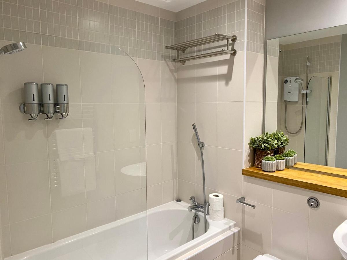 Titanic And Sea View Belfast 2 Bedroom Apartment City Centre 외부 사진